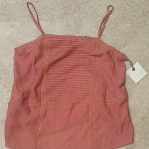 NWT Hinge top